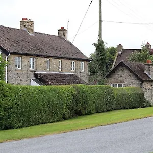 https://cliff-stud-retreat-helmsley-frankel-cottage.yorkshirehotels.net